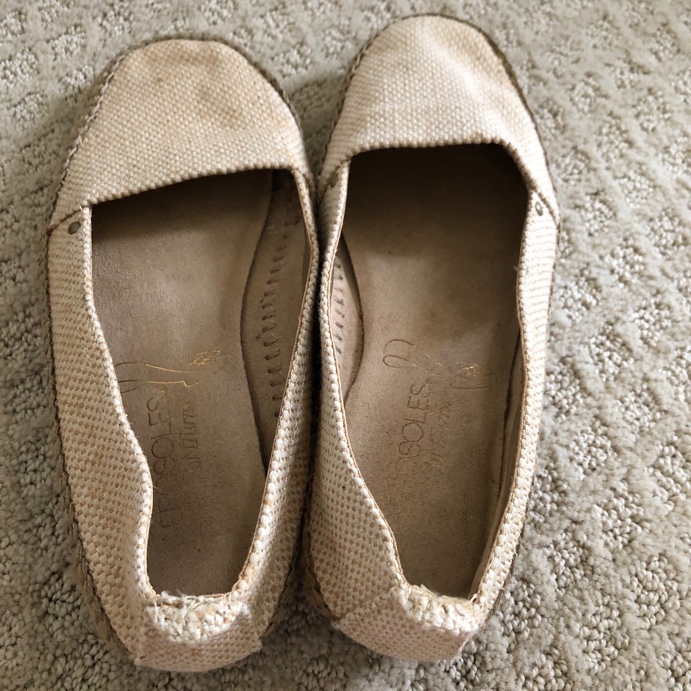 Aerosols women’s size 6 - espidril flats